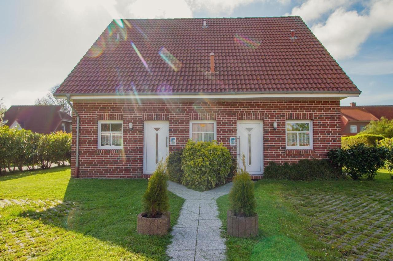 Haus Leuchtturm - Ebbe Apartment ครุมเฮิร์น ภายนอก รูปภาพ