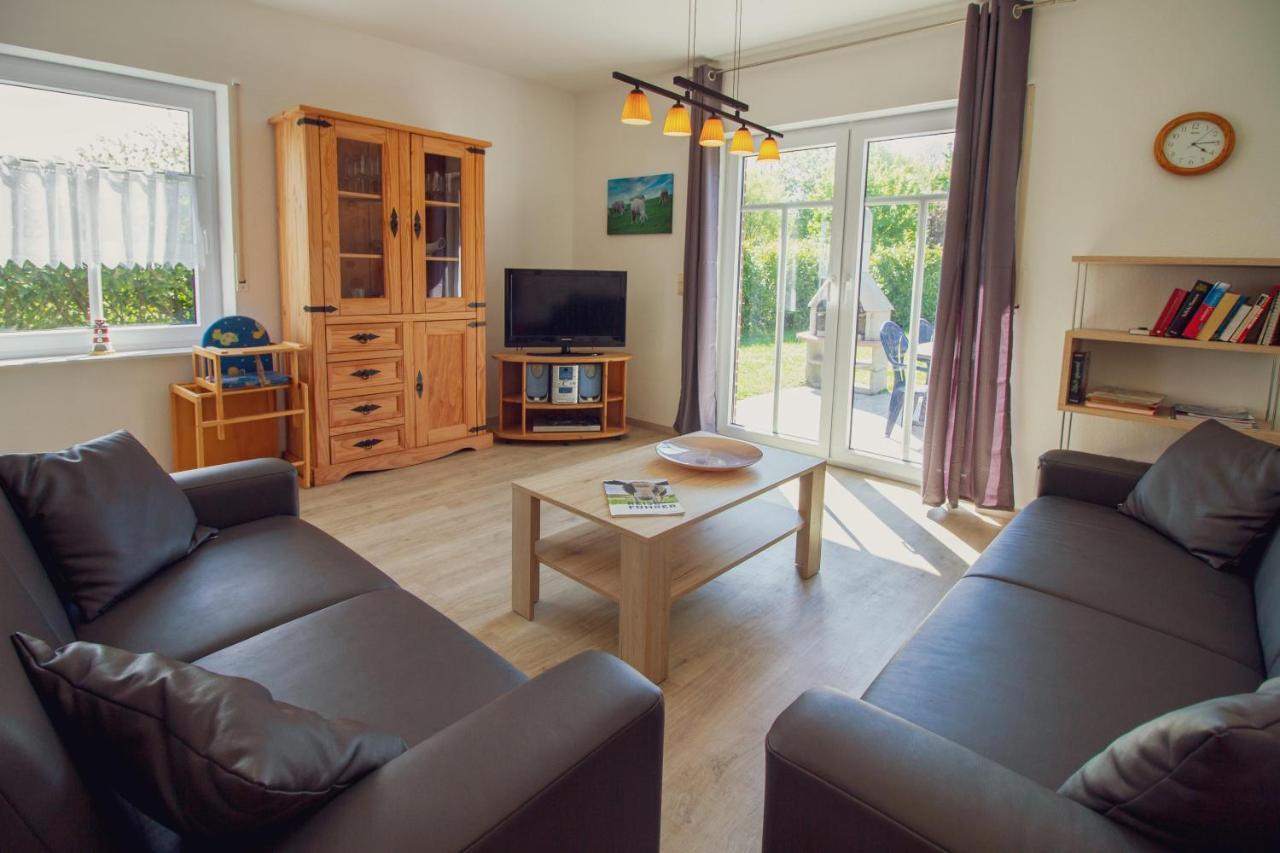 Haus Leuchtturm - Ebbe Apartment ครุมเฮิร์น ภายนอก รูปภาพ
